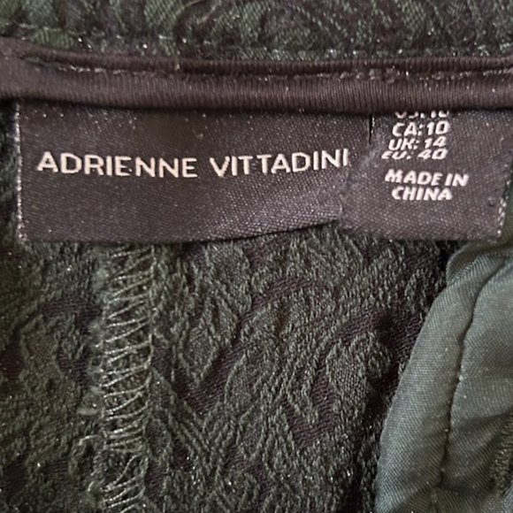 Women's Adrienne Vittadini Christmas Green Muted Patterned Slacks - Size 10 - Picture 4 of 6